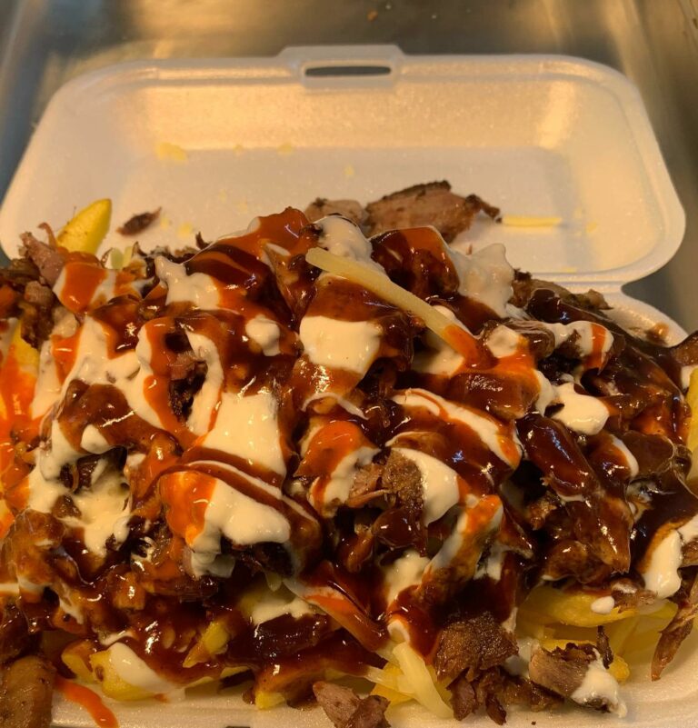 261002699 1069774780453551 8880417662174387526 n 768x801